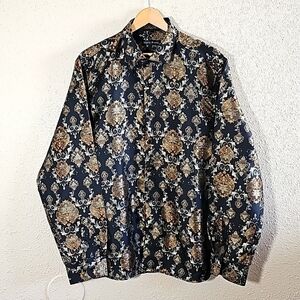 Barry Wang Casual Bottom Down Shirt.